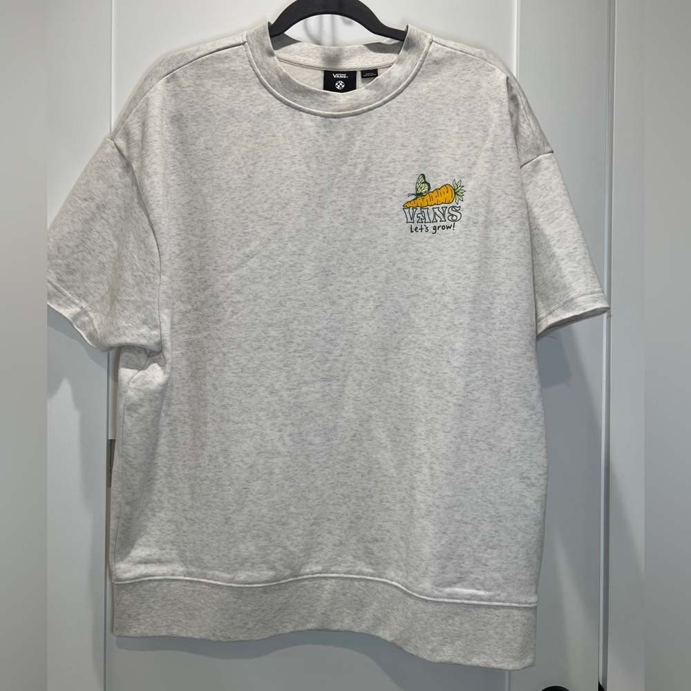 Like New Vans Fleece Crew Short Sleeve Sweatshirt Light Gray Graphic Medium